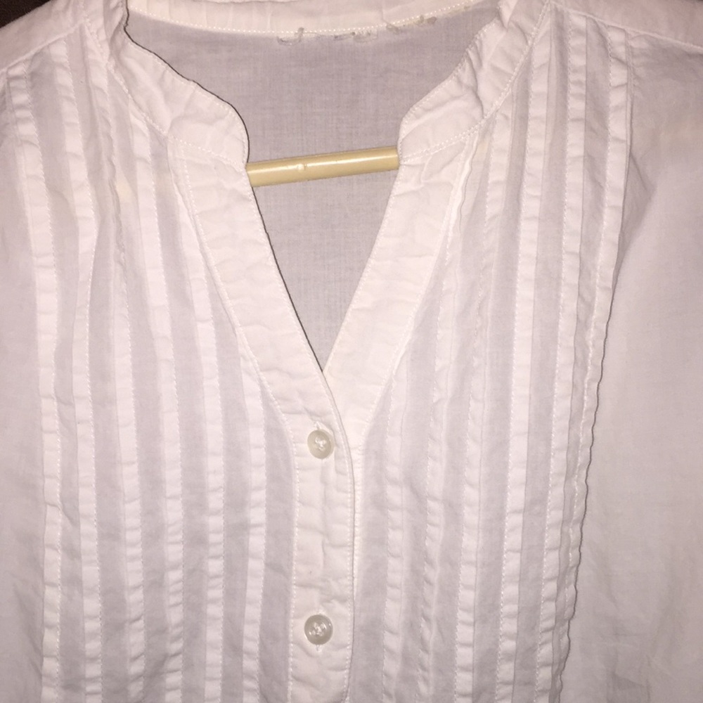 Tuxedo style Women’s shirt.
